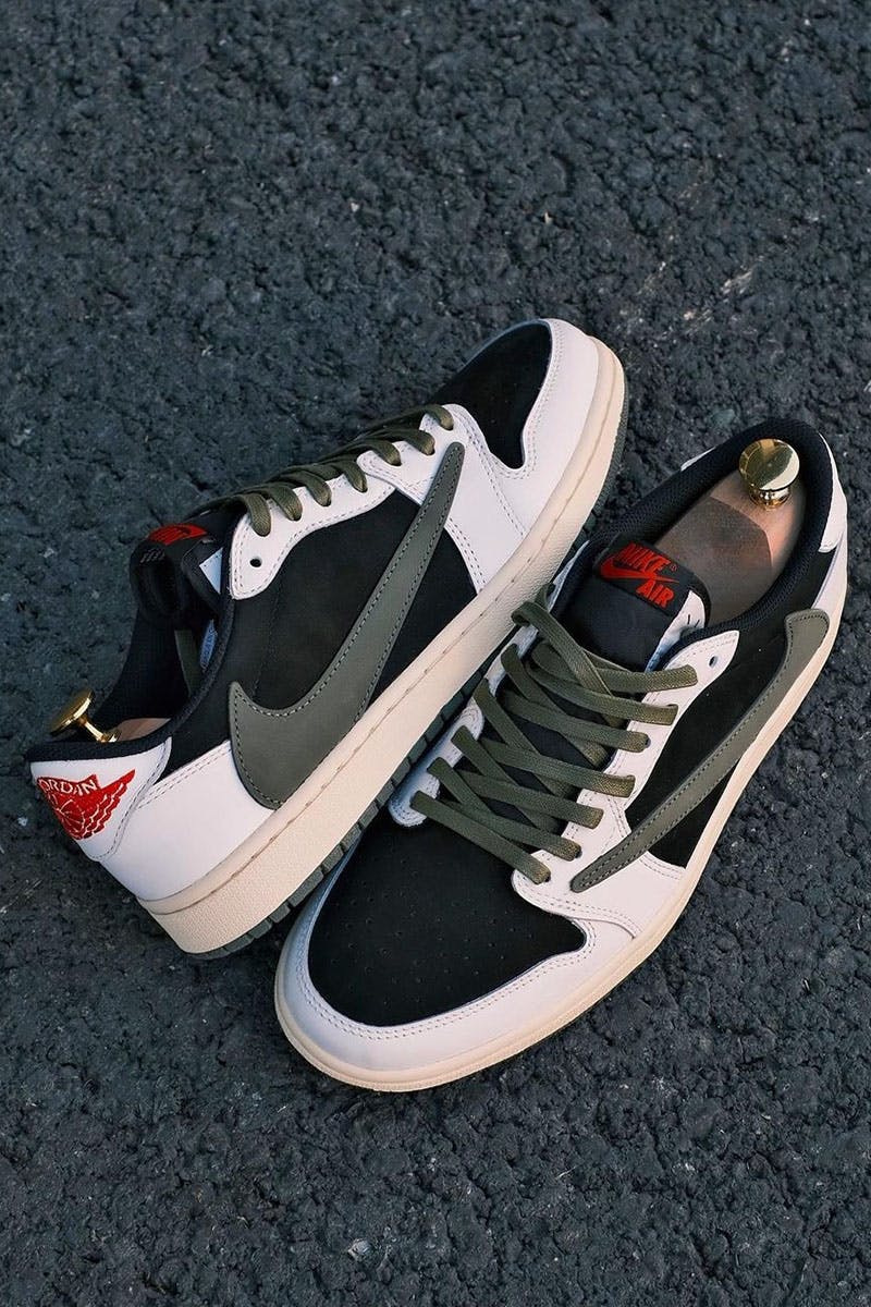 Travis Scott x Nike Air Jordan 1 Low \